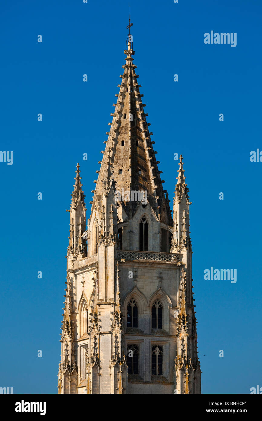 L'Europa, Francia, Charente-Maritime (17), Saintes, Saint-Eutrope chiesa, una sosta sulla strada di Compostela Foto Stock