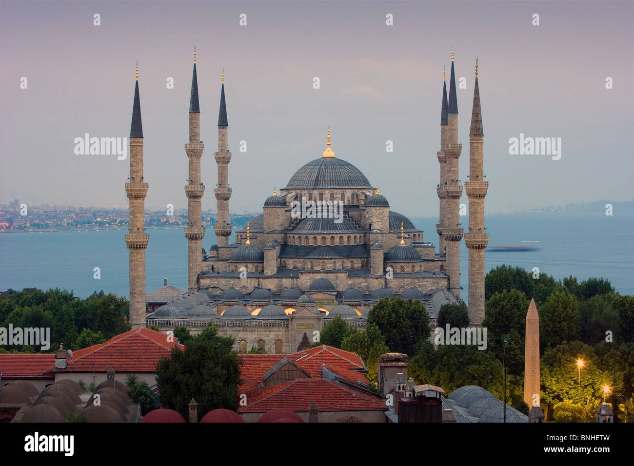 La Turchia Giugno 2008 Istanbul city Moschea Blu Sultan Ahmed moschea crepuscolo crepuscolo Foto Stock