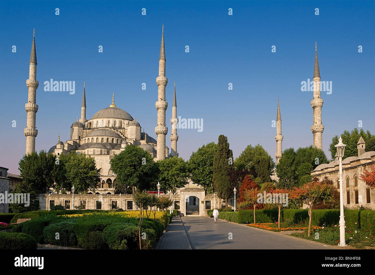 La Turchia Giugno 2008 Istanbul city Moschea Blu Sultan Ahmed moschea park Foto Stock