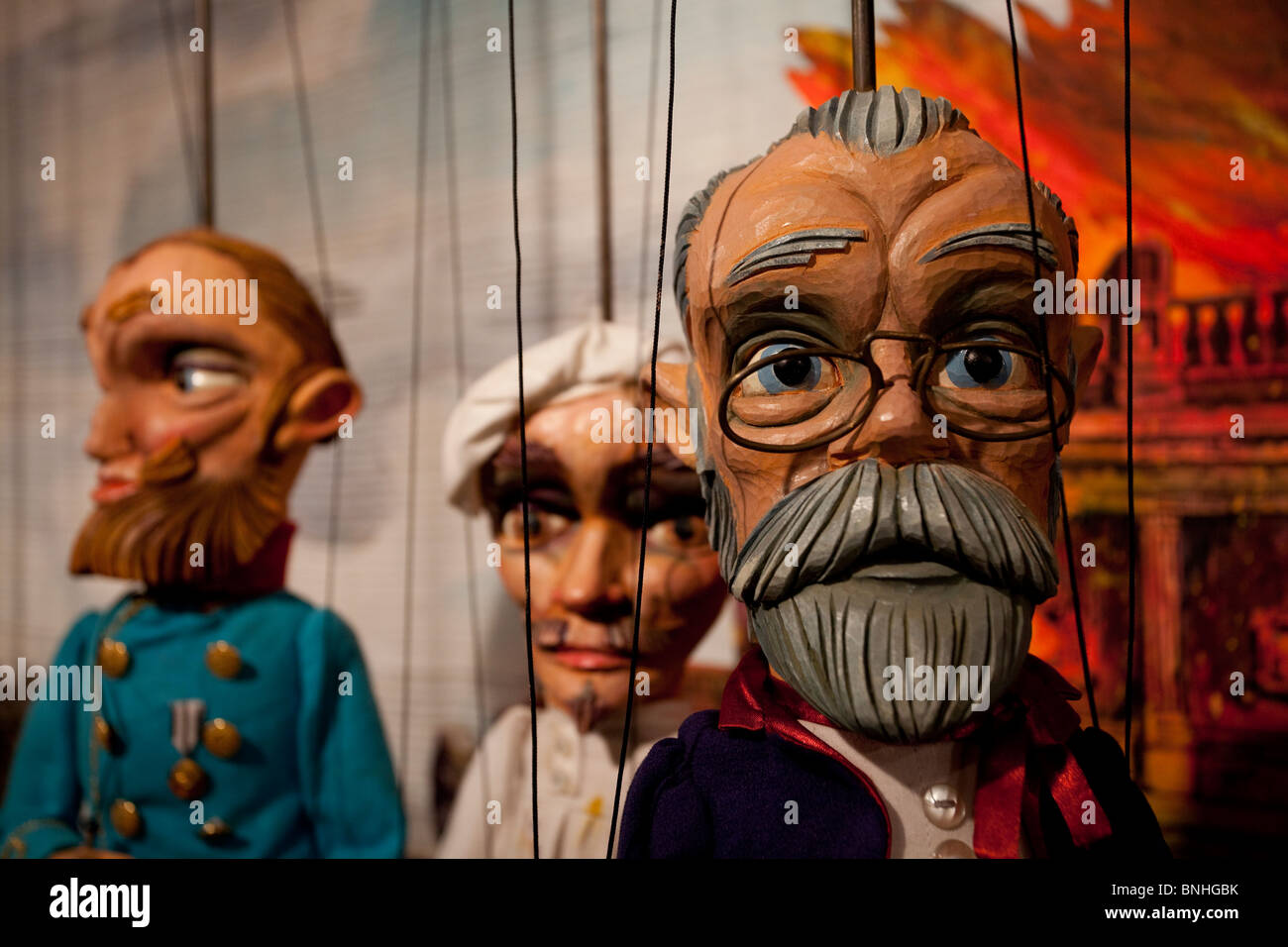 Marionette marionette esposte presso il museo delle marionette che mira a promuovere spettacoli di burattini come una tecnica comunicativa forma che si trova nella città di Holon Israele Foto Stock