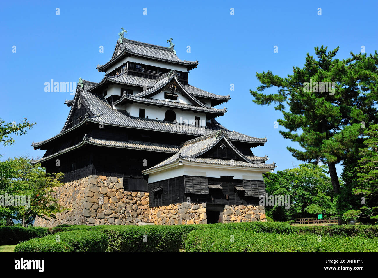 Giappone Matsue Castello Città di Matsue prefettura di Shimane isola di Honshu architettura Asia mastio del castello fortezza esterna Józan Koen Foto Stock