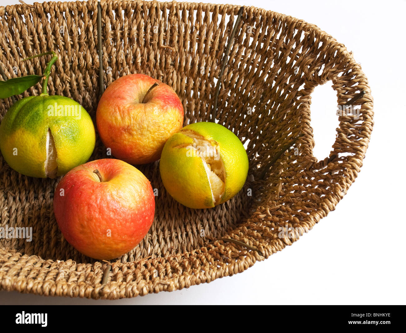 Frutti cattivi rappresentano problemi in agricoltura. Foto Stock