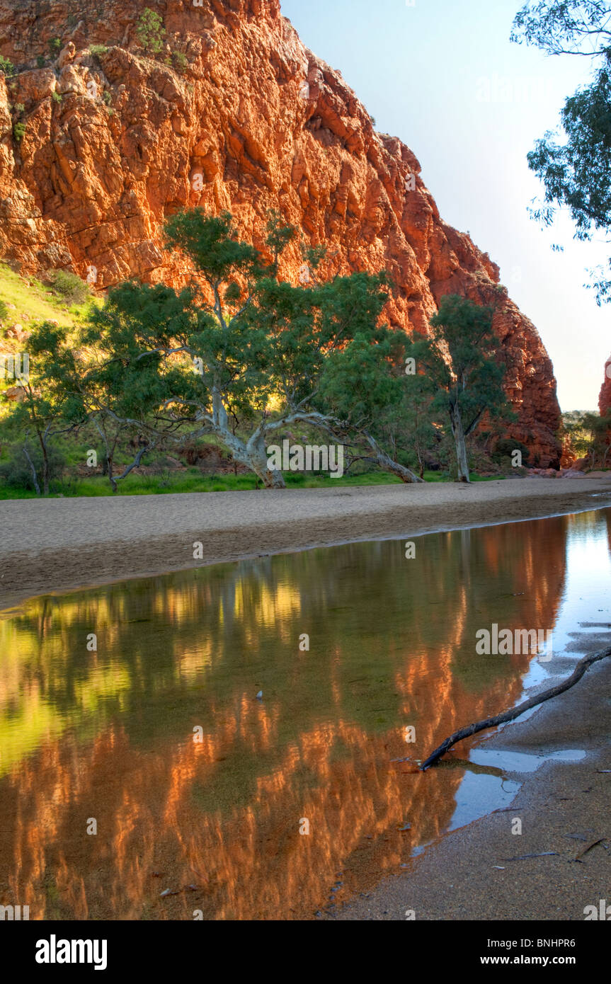 Simpson Gap, West MacDonnell National Park, vicino a Alice Springs, Territorio del Nord, l'Australia centrale Foto Stock