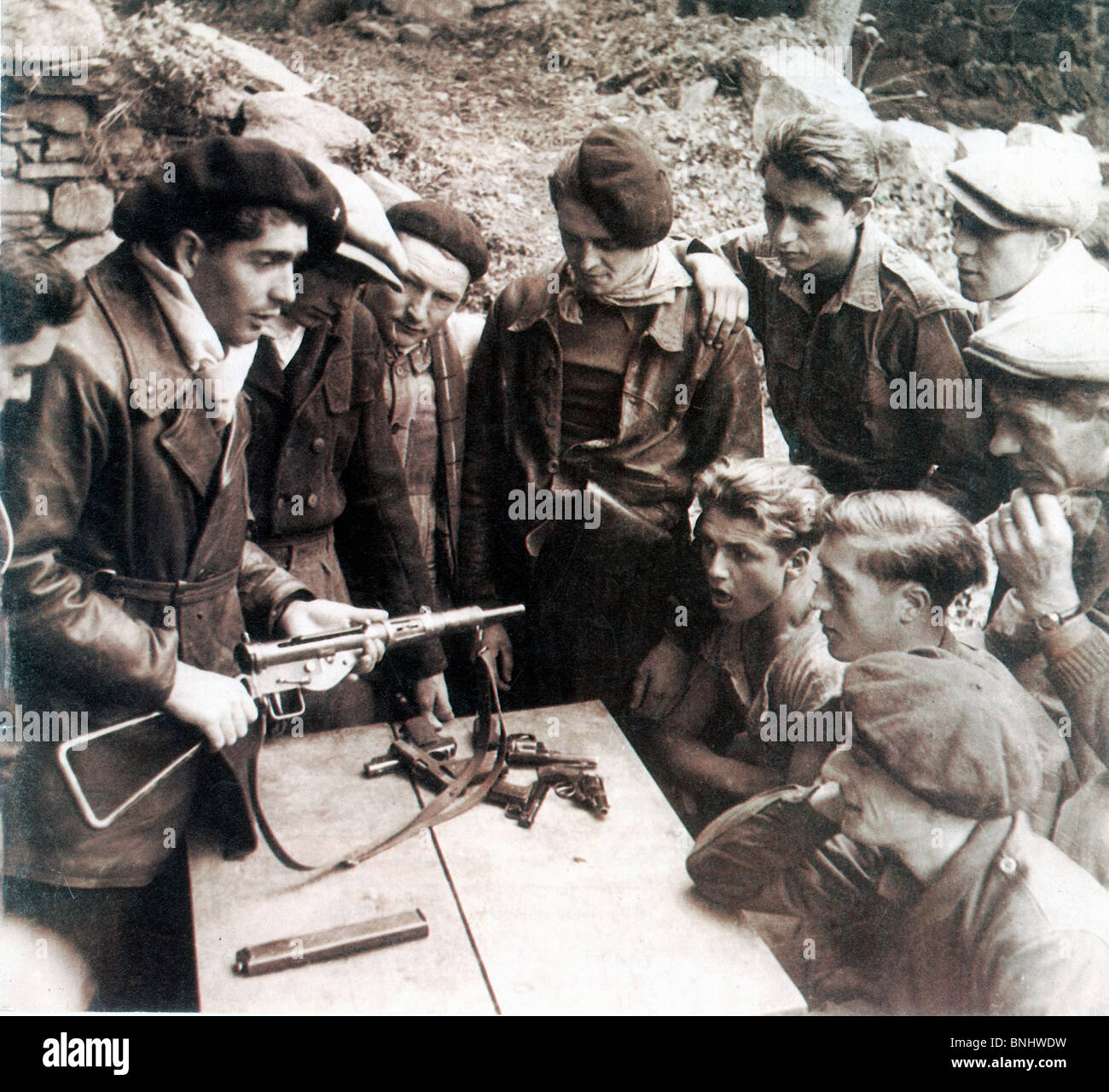 PENTOLE ESERCITO FRANCESE 2 PEZZI FRANCIA. STOVIGLIE ESERCITO - Foto 4