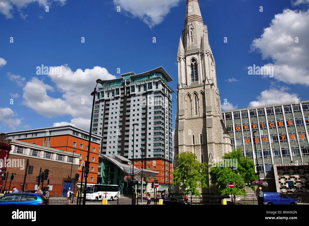 La prospettiva la costruzione e la Chiesa di Cristo, Lambeth, il London Borough di Lambeth, Greater London, England, Regno Unito Foto Stock