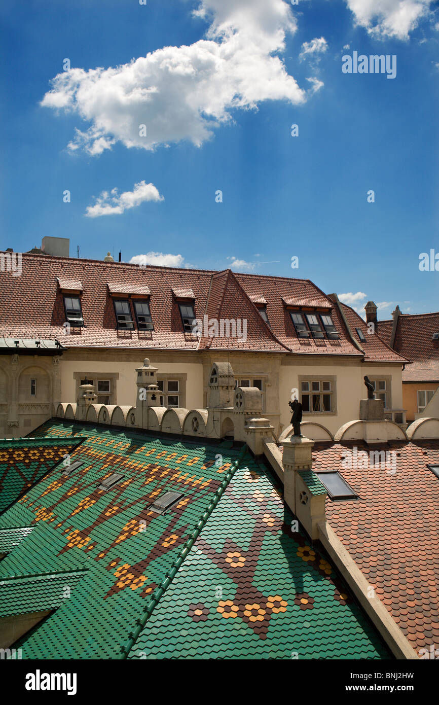 Bratislava - tetti in stile gotico e il cielo Foto Stock