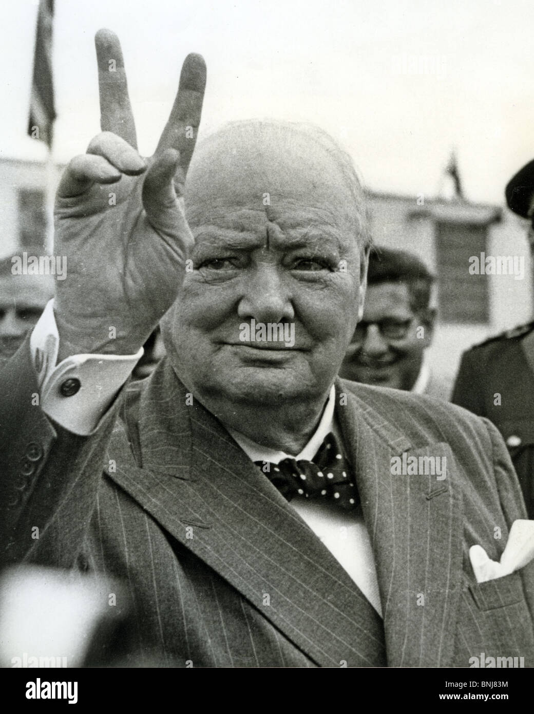 winston-churchill-victory-sign-immagini-e-fotografie-stock-ad-alta