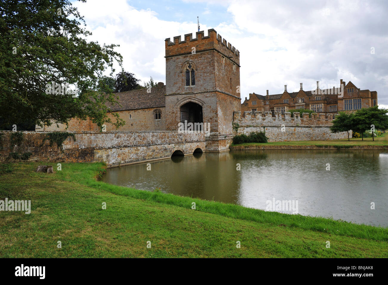 Storico Castello di Broughton vicino a Banbury in Oxfordshire. Royalist roccaforte della guerra civile inglese Foto Stock