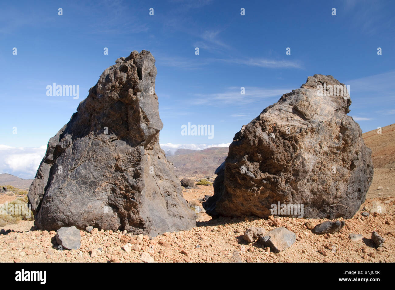 Campo di registrazione per l'Europa isola isola giorno fuori all'aperto al di fuori eier raffredda Unione cliff roccia formazioni rocciose forma Foto Stock