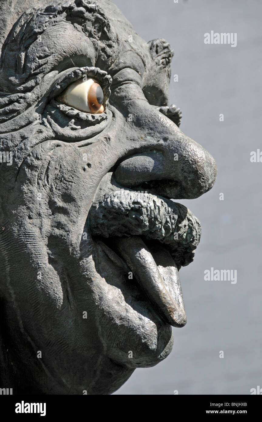 Albert Einstein Baden-Wurttemberg fama monumento Germania Einstein Europa faccia il Premio Nobel fisico Ulm Skultpur timone Foto Stock