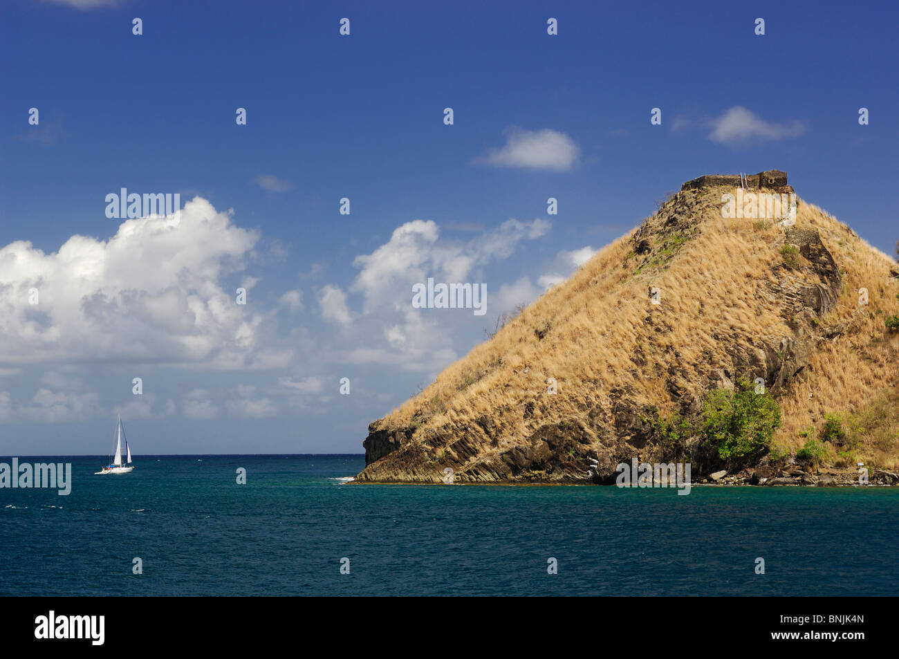 Rodney Bay Saint Lucia Caraibi costa del mare oceano barche barca fort Foto Stock