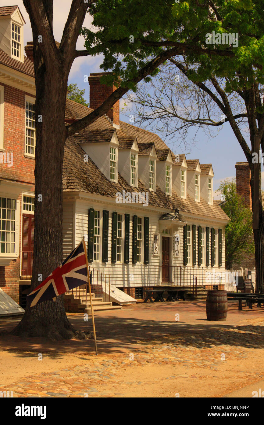 Periodo case e negozi nella zona storica, Colonial Williamsburg, Virginia, Stati Uniti d'America Foto Stock