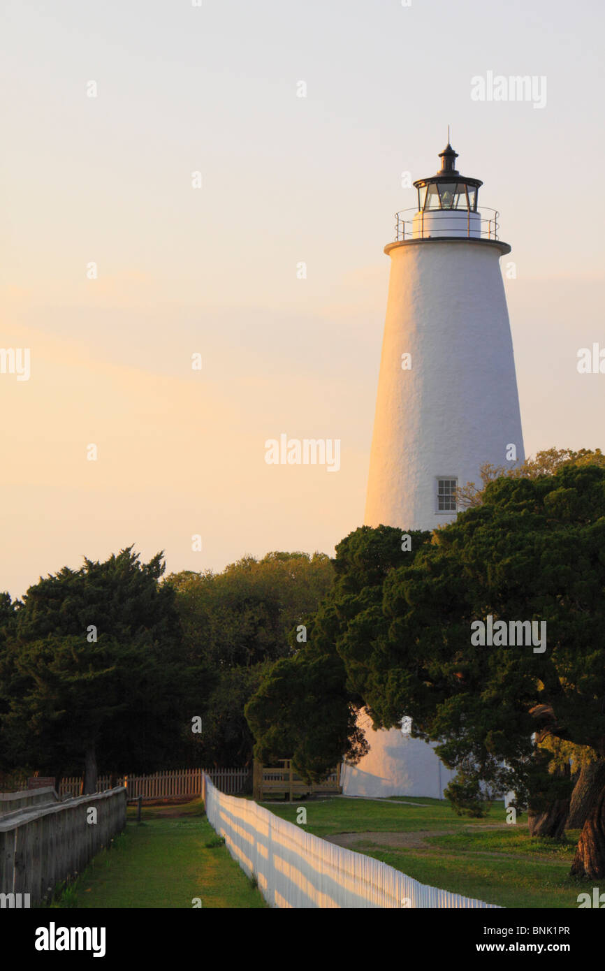 Ocracoke Lighthouse, Ocracoke Island, Cape Hatteras National Seashore, North Carolina, STATI UNITI D'AMERICA Foto Stock