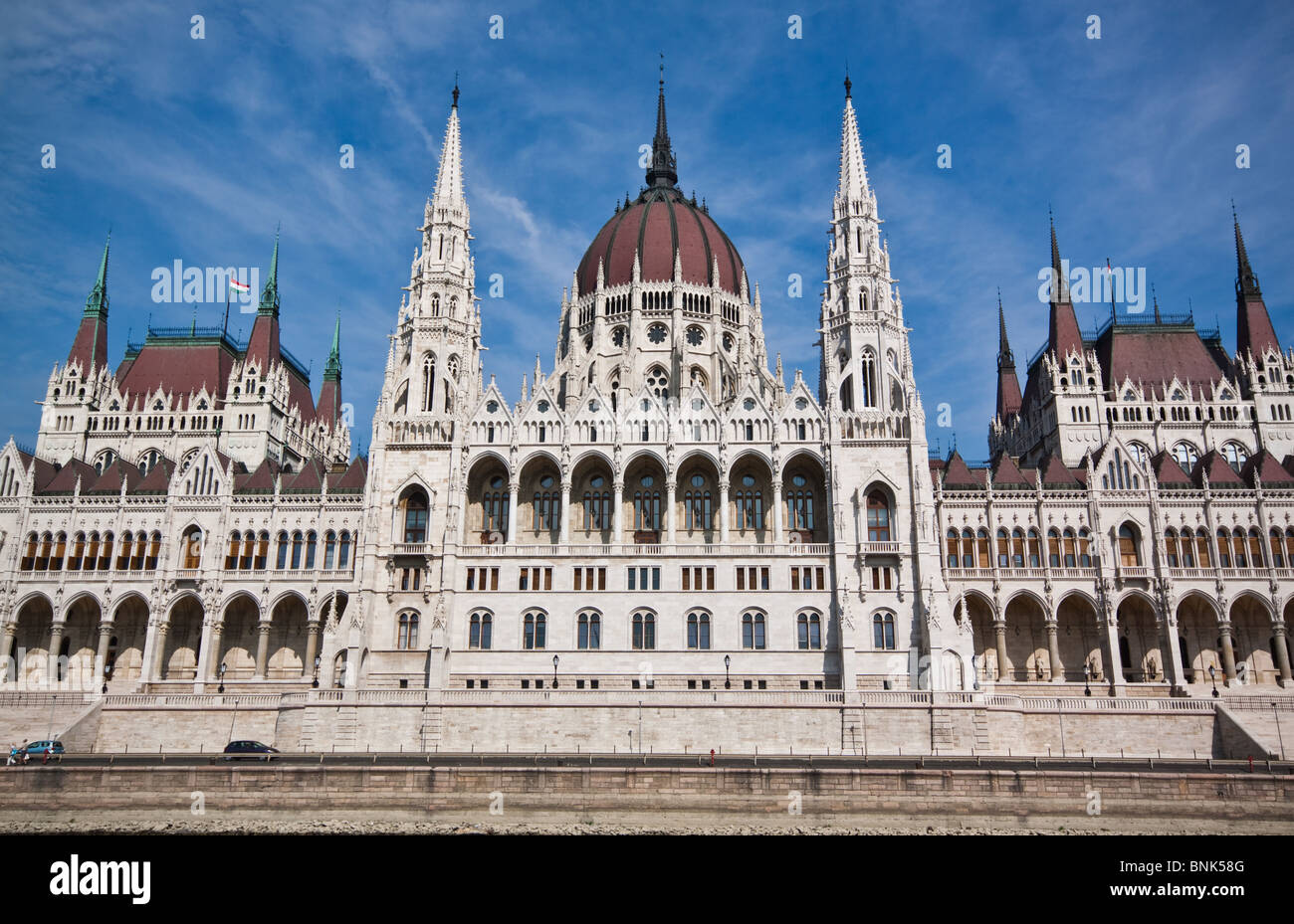 Il Parlamento ungherese Országház edificio a Budapest Foto Stock