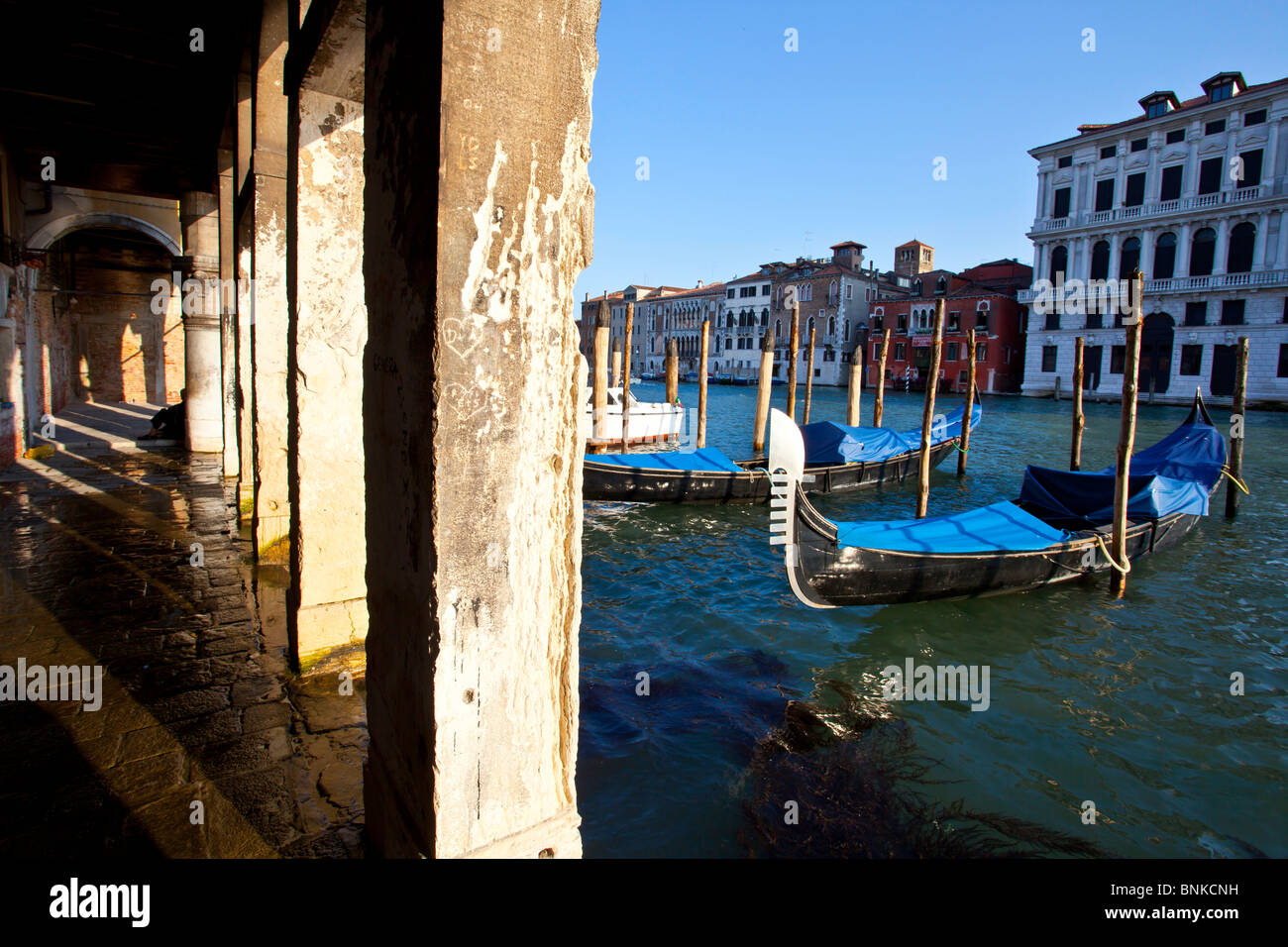 Un archetipo vista della romantica città di Venezia in Italia Foto Stock