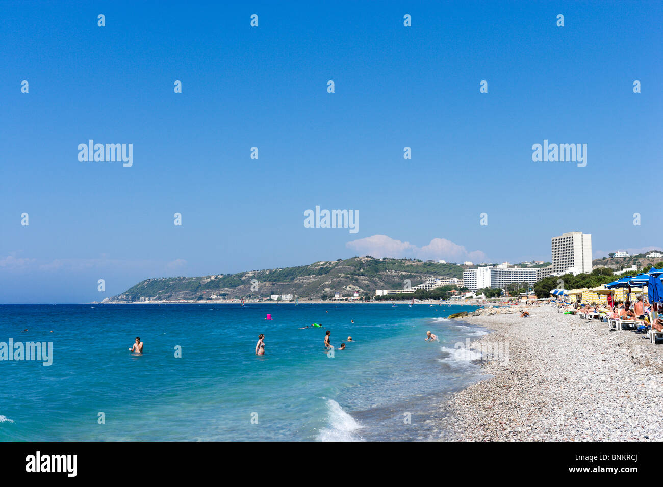 Spiaggia di Ixia, vicino Ialyssos, Baia di Trianda, Rodi, Grecia Foto Stock