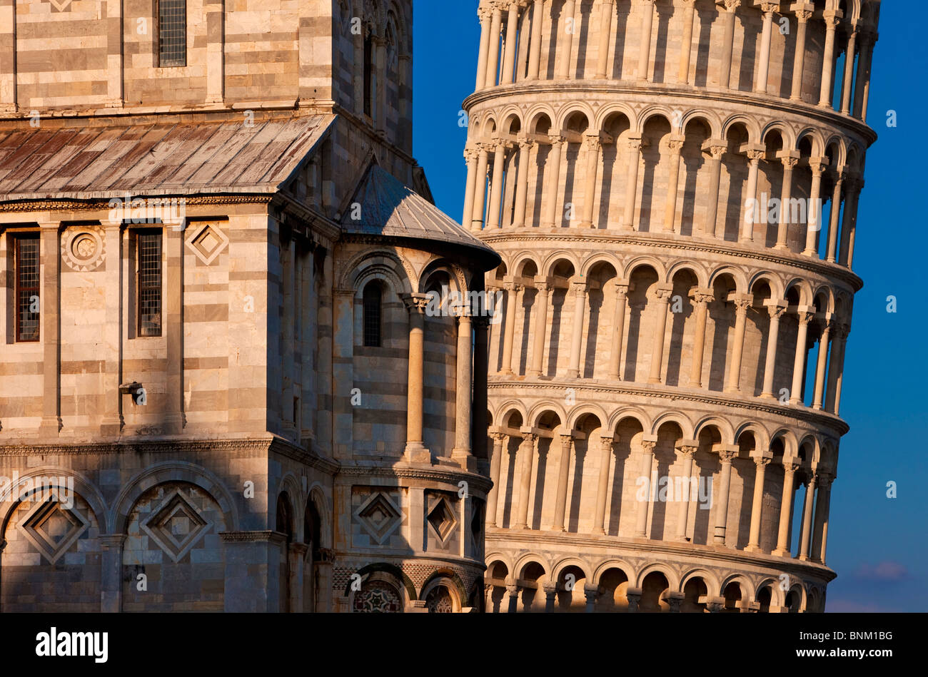 La Chiesa di Santa Maria Assunta e la Torre Pendente, Pisa Toscana Italia Foto Stock