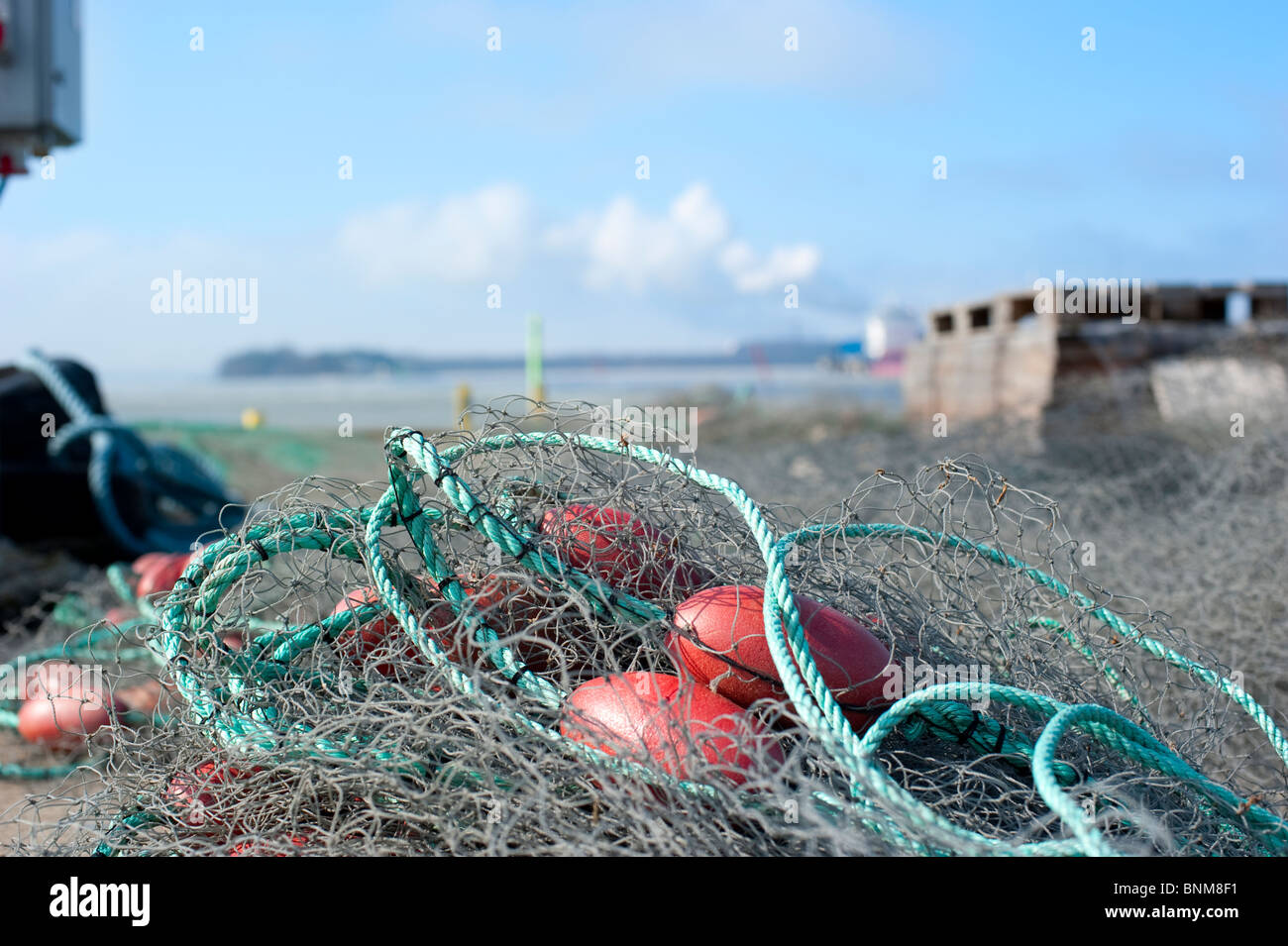 Le reti da pesca impilati nel porto di Uusikaupunki, Finlandia Foto Stock