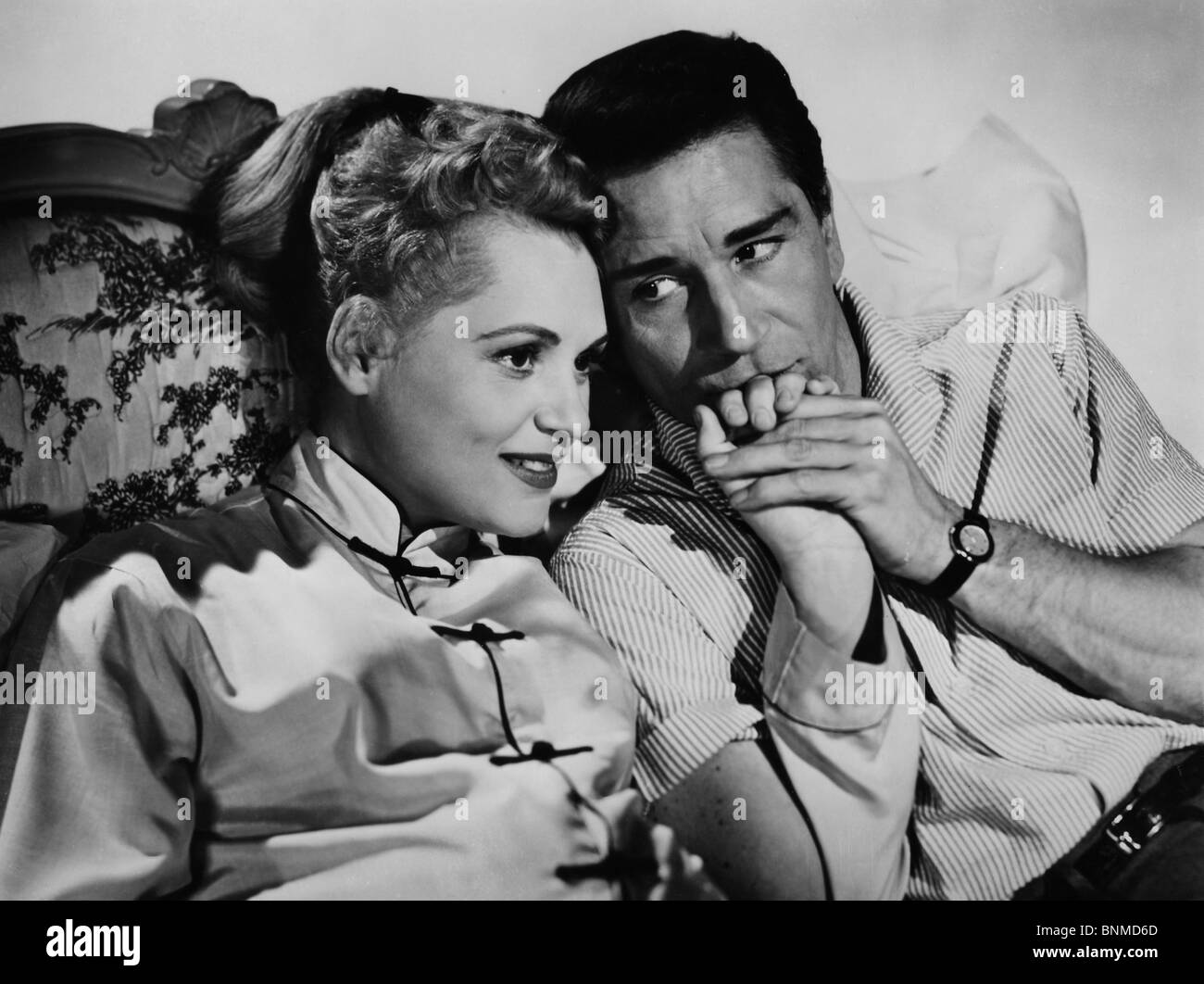 Pieno di vita (1956) Richard Conte, Judy HOLLIDAY RICHARD QUINE (DIR) 003 COLLEZIONE MOVIESTORE LTD Foto Stock