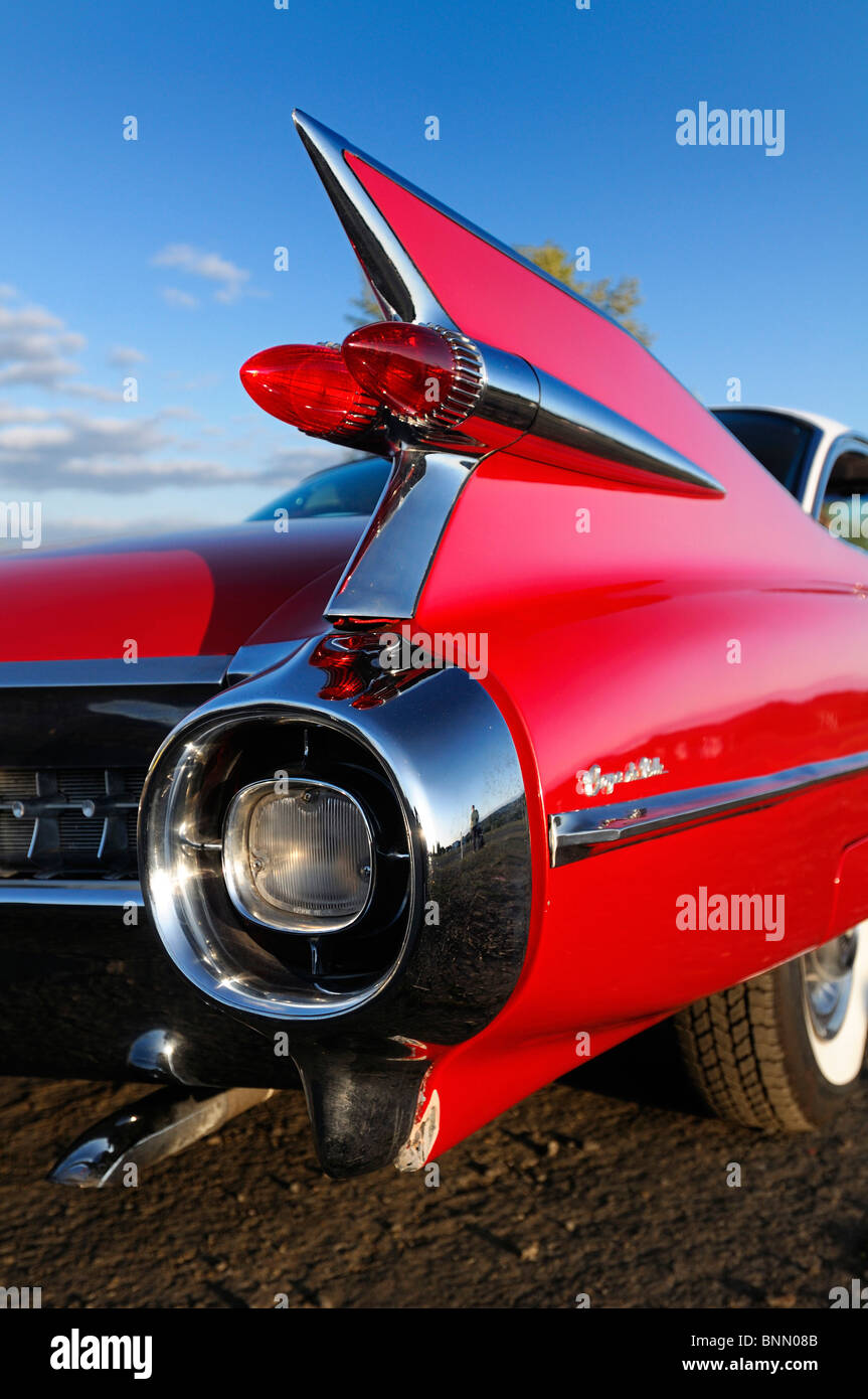 Classic car car motore unità Vu in Dallas Oregon USA 50Cravatte pinna di coda Foto Stock