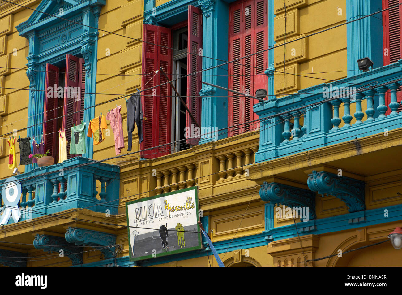 Argentina Buenos Aires città trimestre La Boca facciata luminosa Foto Stock