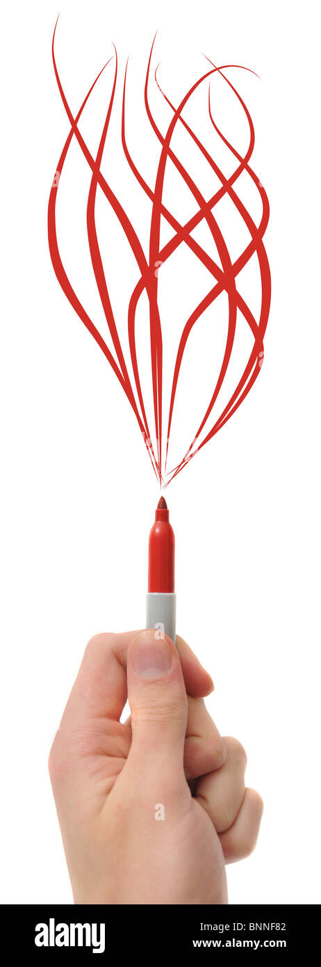 Una mano che tiene una penna rossa marker con fiamme che esce sotto forma di essa, isolato su uno sfondo bianco. Foto Stock