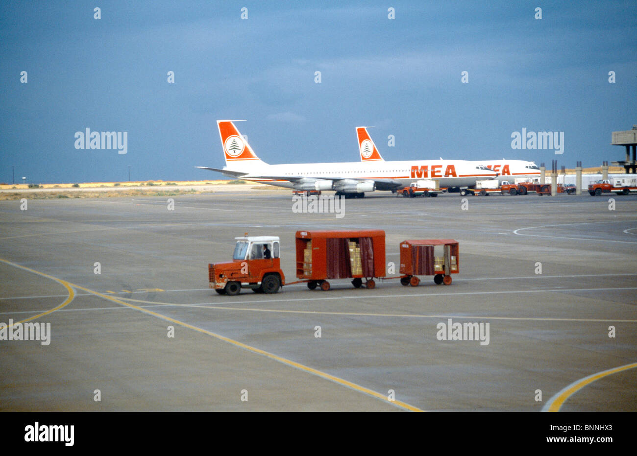 Beirut Libano Beirut aeroporto Middle Eastern Airlines aerei bagaglio veicolo Foto Stock