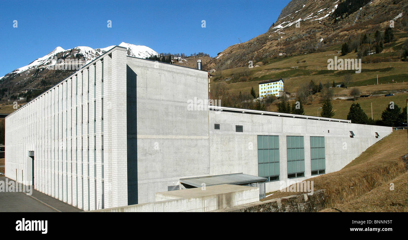 Arsenal Airolo edificio in cemento di architettura di costruzione edilizia calcestruzzo magazzino Ticino Tessin Switzerland Foto Stock