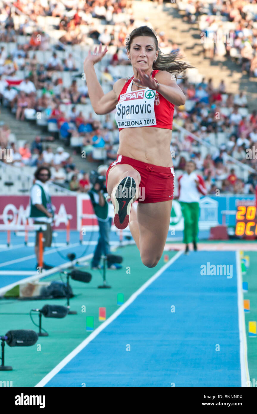 Salto in lungo femminile finale immagini e fotografie stock ad alta