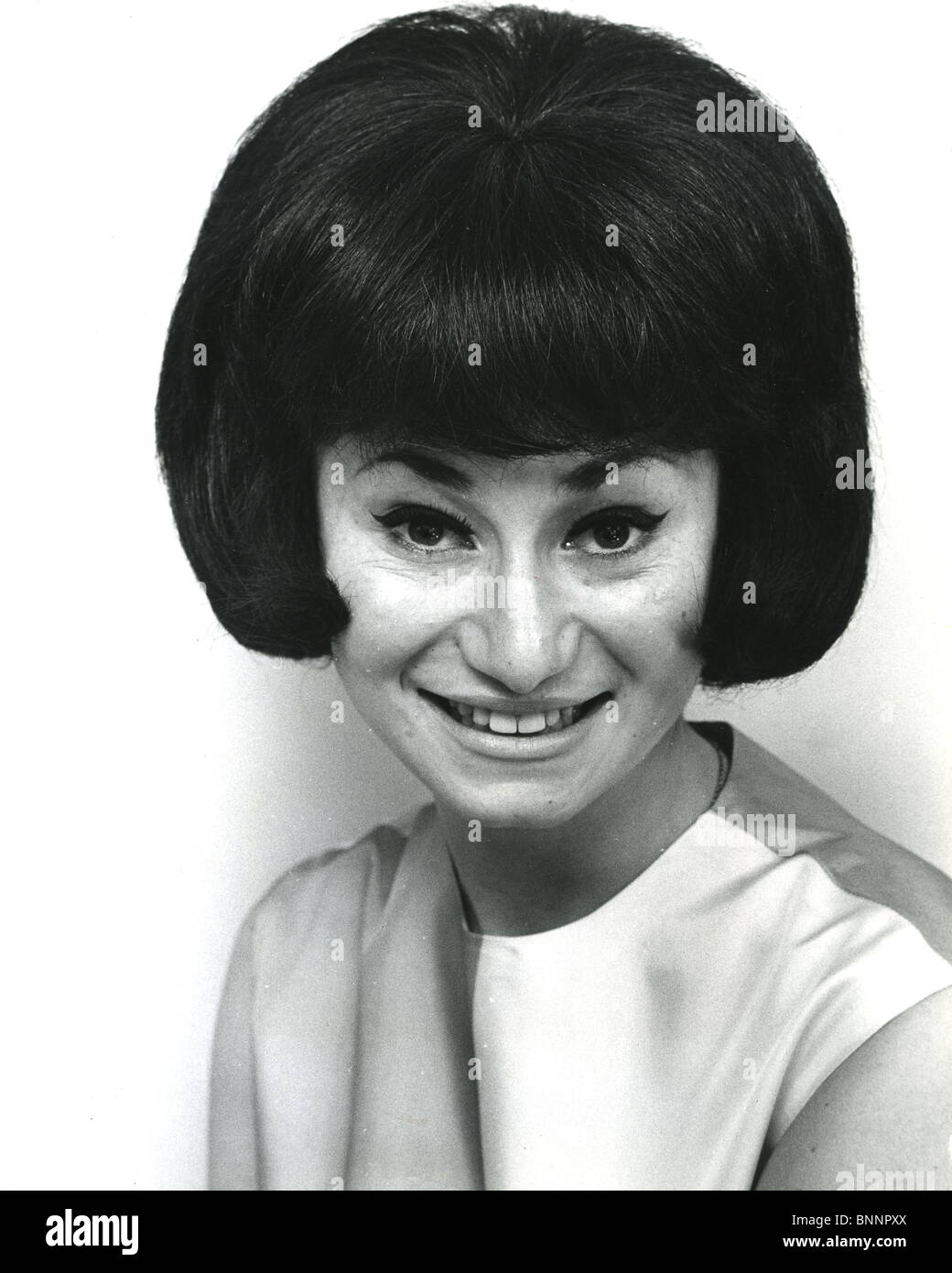 JULIE CONCEDERE UK pop cantante nato a Leeds. Qui in marzo 1964. Foto Tony Gale Foto Stock