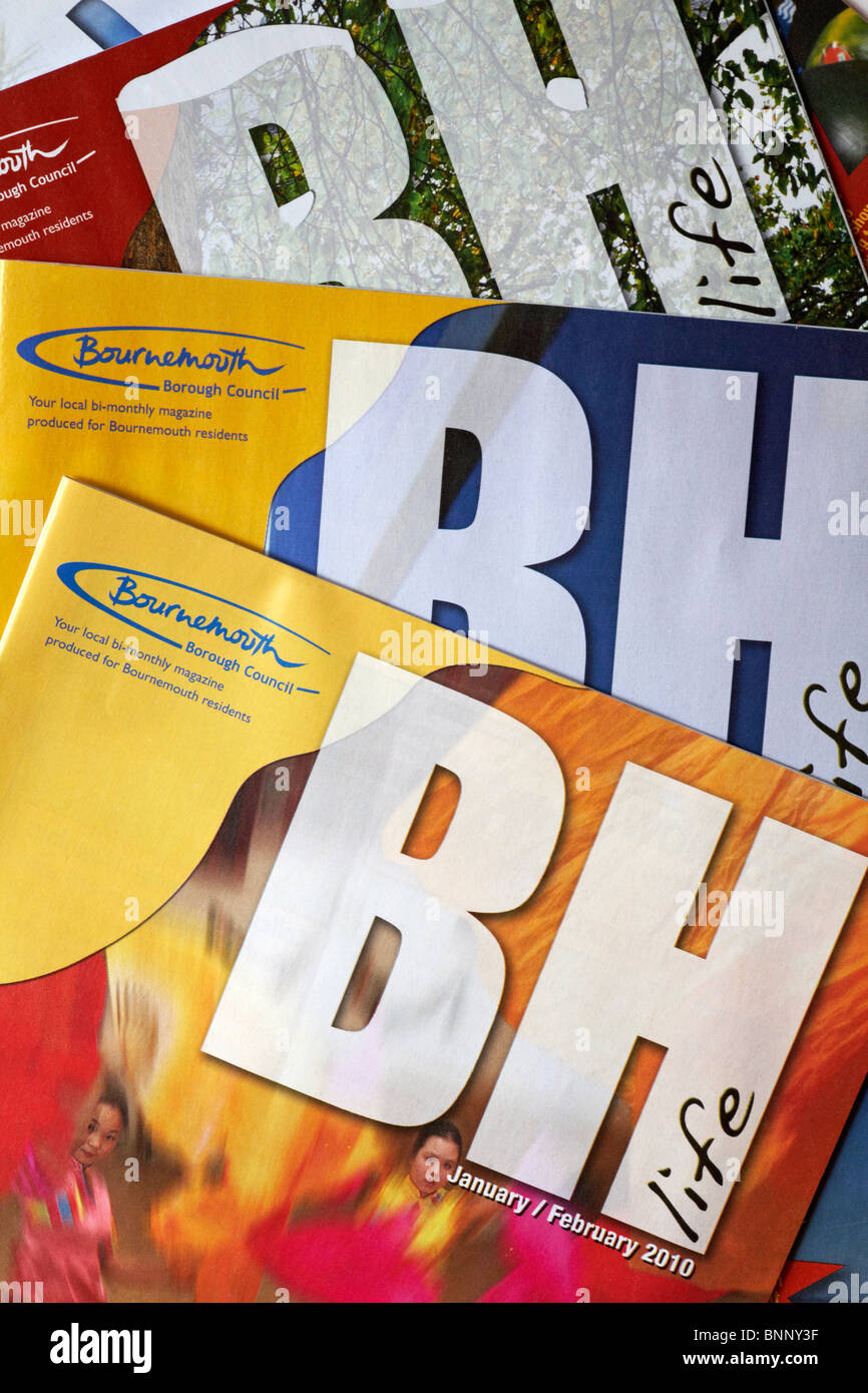 BH Life Magazine - rivista bimestrale locale prodotta per i residenti di Bournemouth dal Bournemouth Borough Council - 2009-2010 Foto Stock