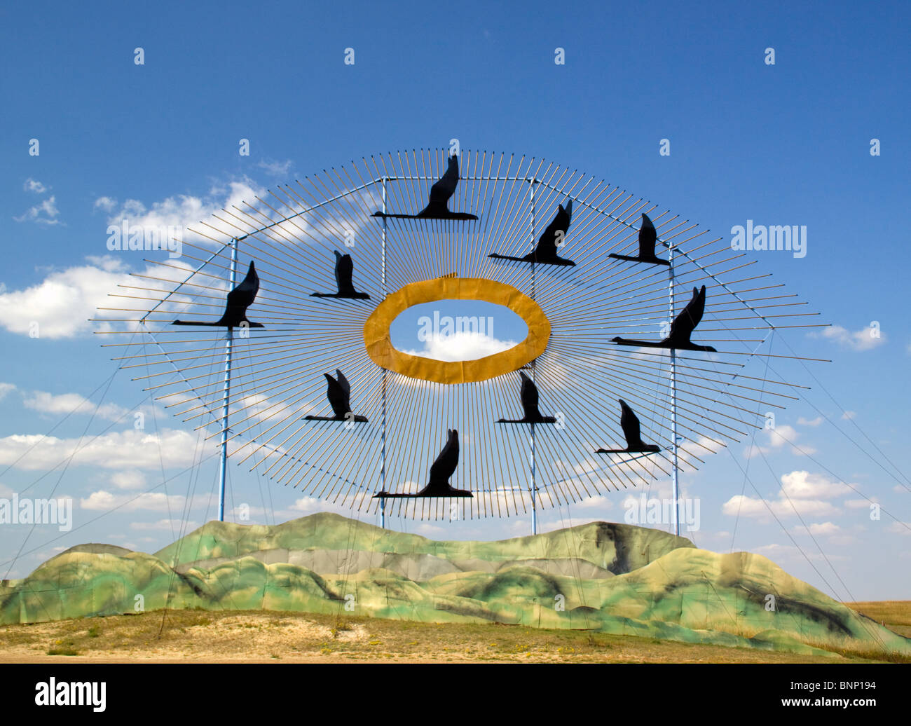 L'autostrada incantata sculture artistiche sulla strada per Regent North Dakota Foto Stock