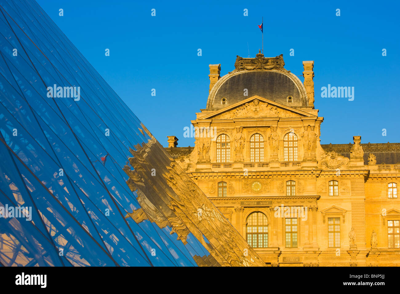 Palazzo del Louvre e dei musei, Parigi, Francia Foto Stock