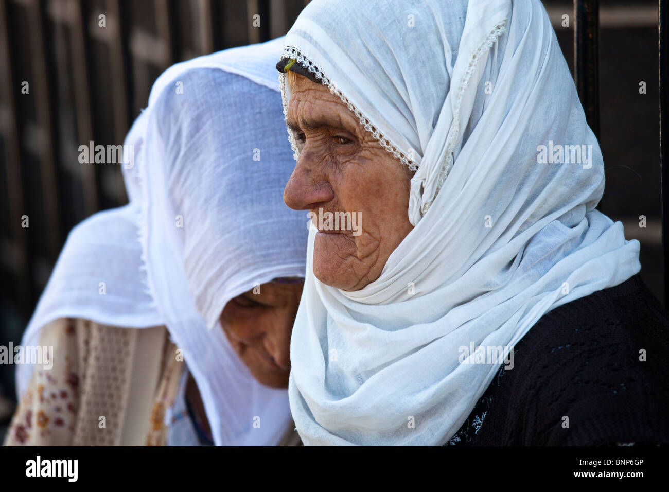 Persone anziane curde di Diyarbakir, Turchia Foto Stock