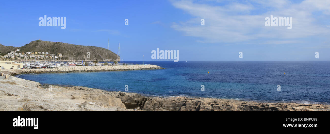 Moraira Teulada Mediterraneo costa panoramica vista in Alicante Spagna Foto Stock