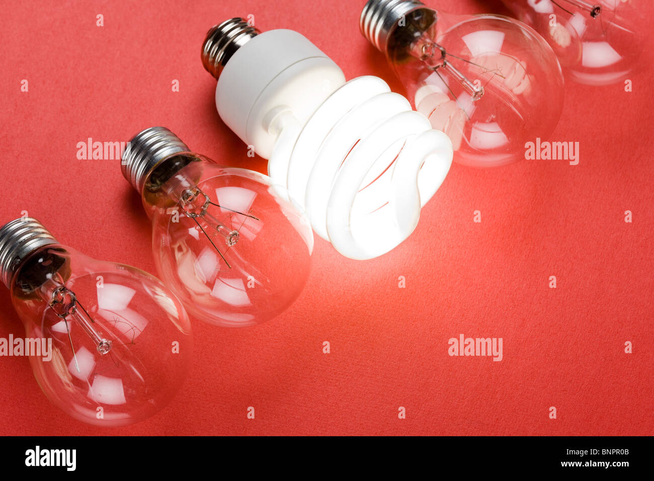 Lampada compatta a fluorescenza e luce al tungsteno lampadina Foto Stock