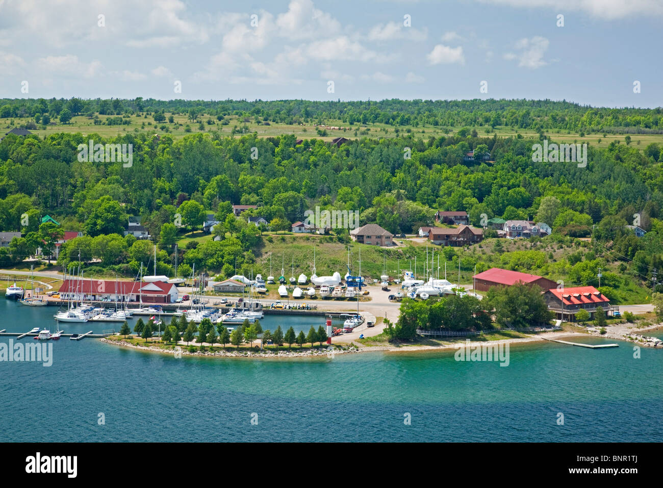 Il porto e il villaggio di Gore Bay, Ontario, Canada. Foto Stock