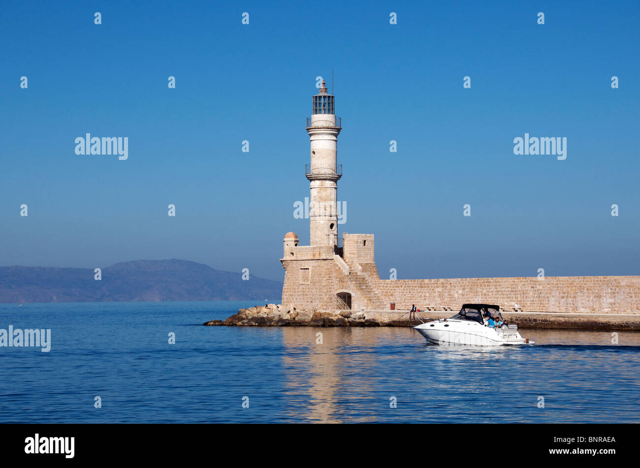 Faro di ingresso al porto veneziano La Canea a nord-ovest di Creta Grecia Foto Stock