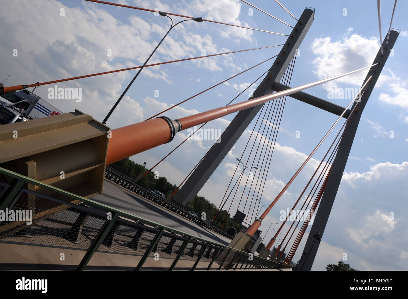 Siekierkowski ponte sul fiume Vistola a Varsavia, Polonia Foto Stock