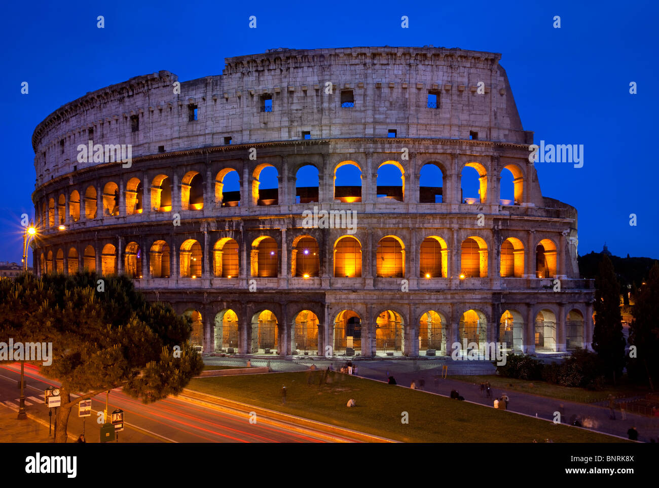 Il Colosseo di Roma al tramonto, Roma Lazio Italia Foto Stock