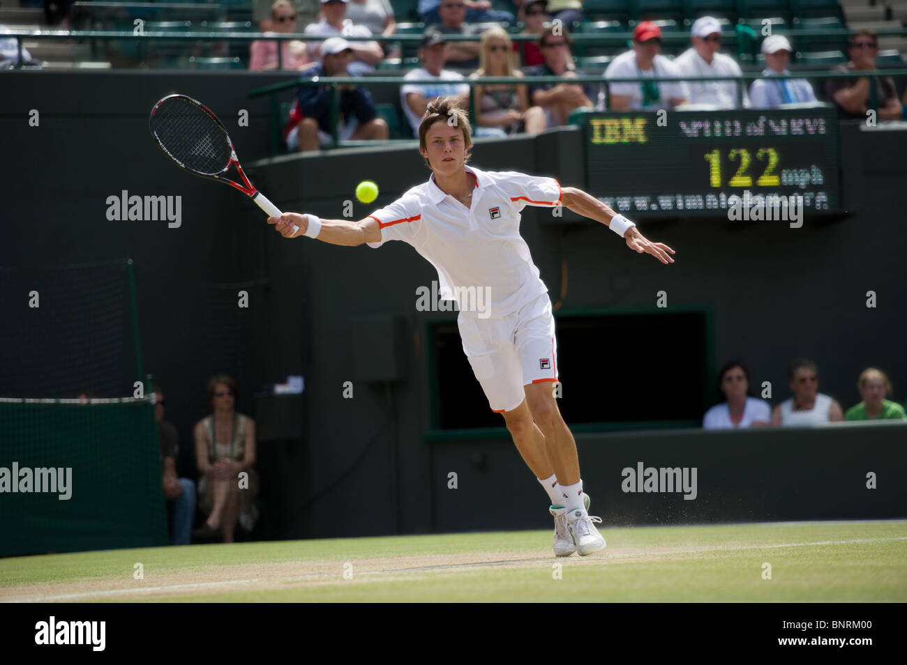 04 luglio 2010. Marton Fucsovics HUN (13) batte Benjamin Mitchell AUS, Ragazzi singoli finali. Wimbledon torneo internazionale di tennis presso il All England Lawn Tennis Club di Londra, Inghilterra. Foto Stock