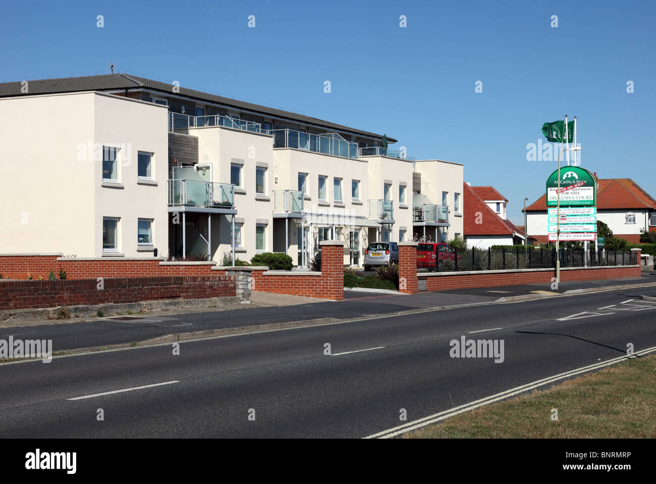 Mccarthy e pietra pensione appartamenti in vendita Foto Stock
