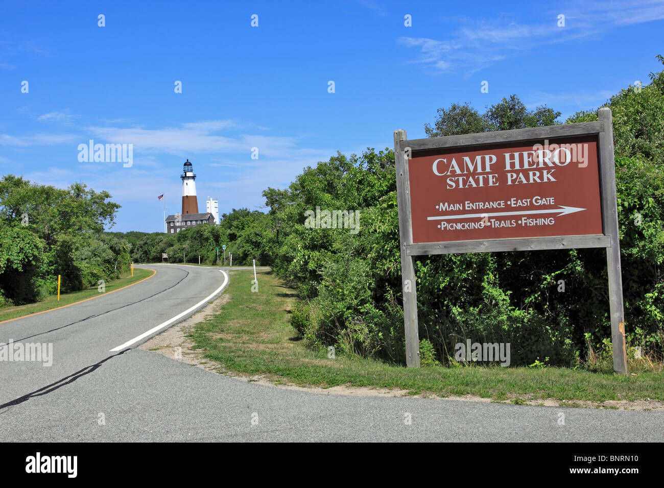 Ingresso al Camp Hero State Park accanto a Montauk Lighthouse Long Island NY Foto Stock
