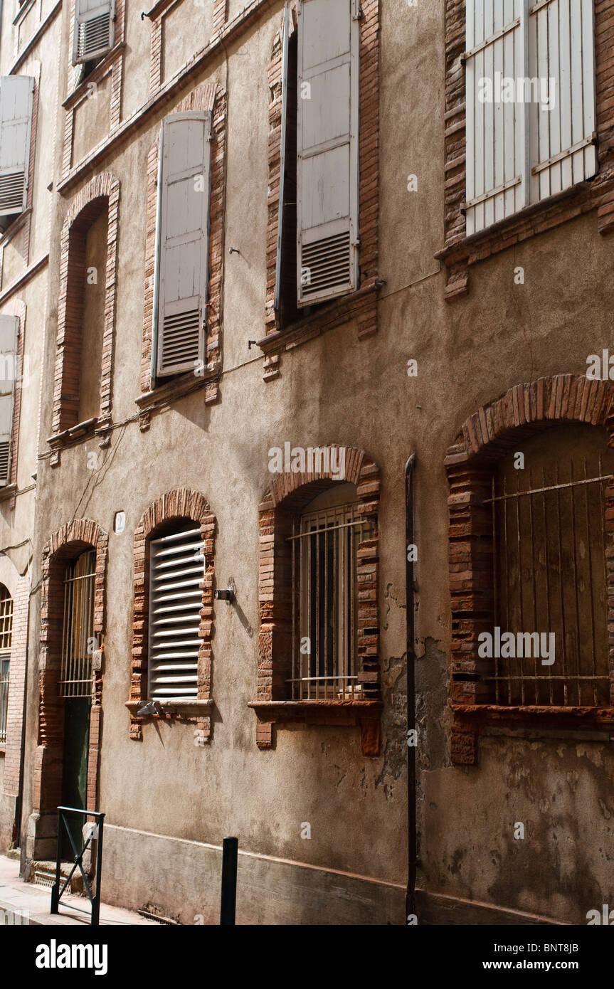 Vecchio rosso case in mattoni, Toulouse, Francia Foto Stock