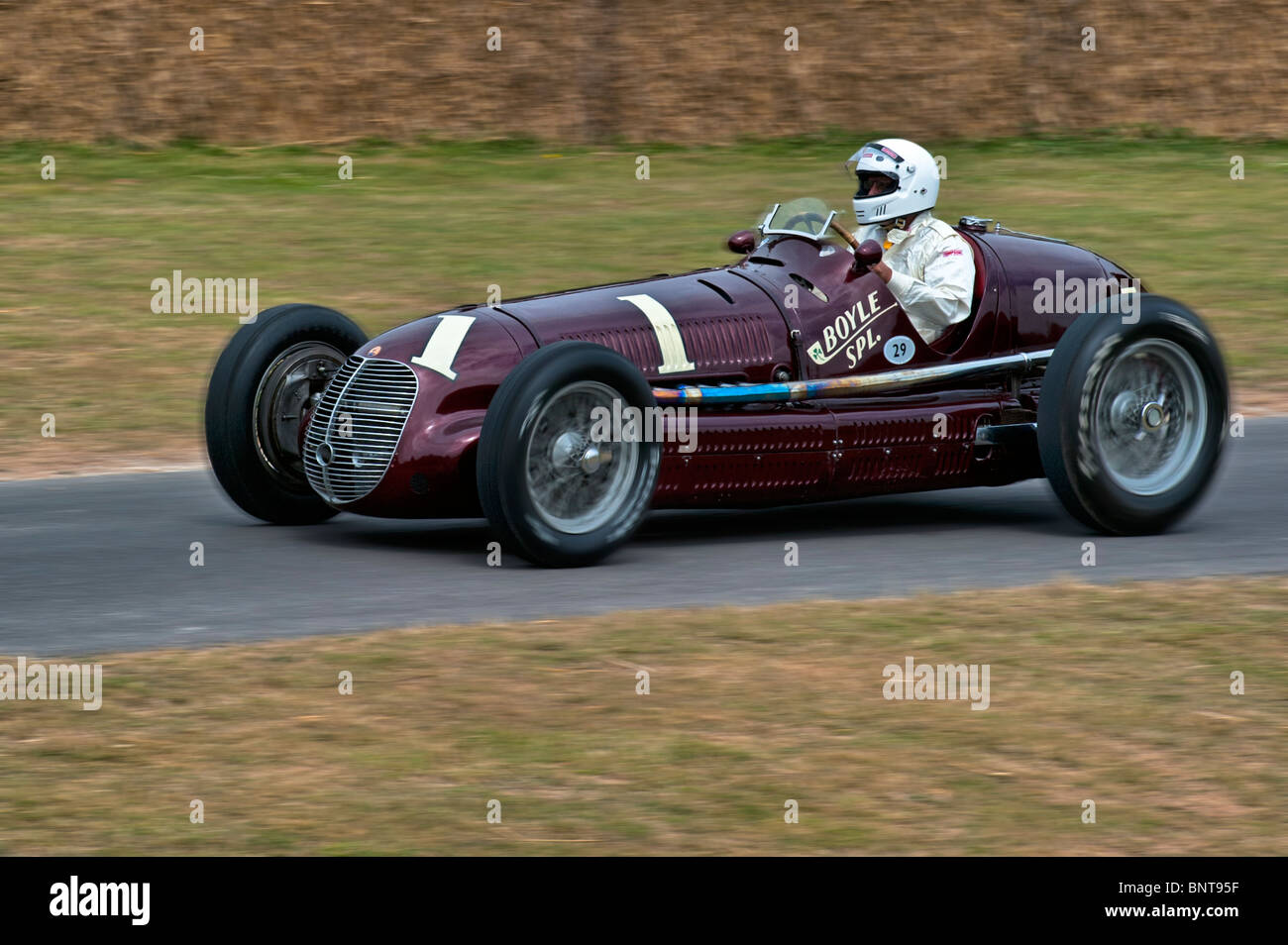 1939 Maserati Boyle speciale valvola 2.0on la Hill Climb a Goodwood Festival della velocità 2010 Foto Stock