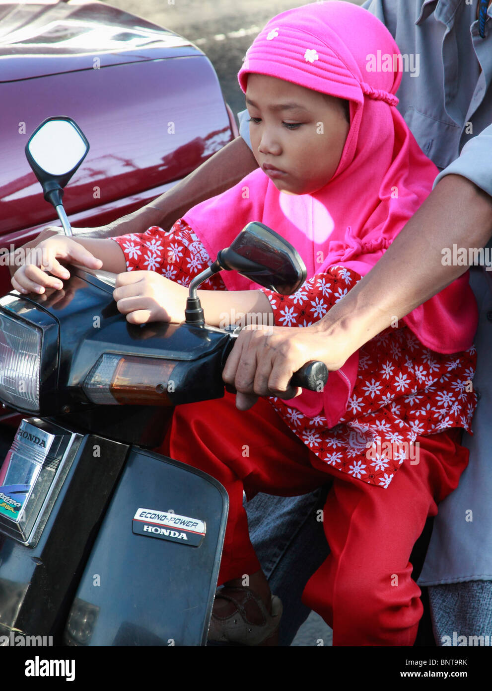 Indonesia; Java; Yogyakarta; bambina, ritratto, Foto Stock