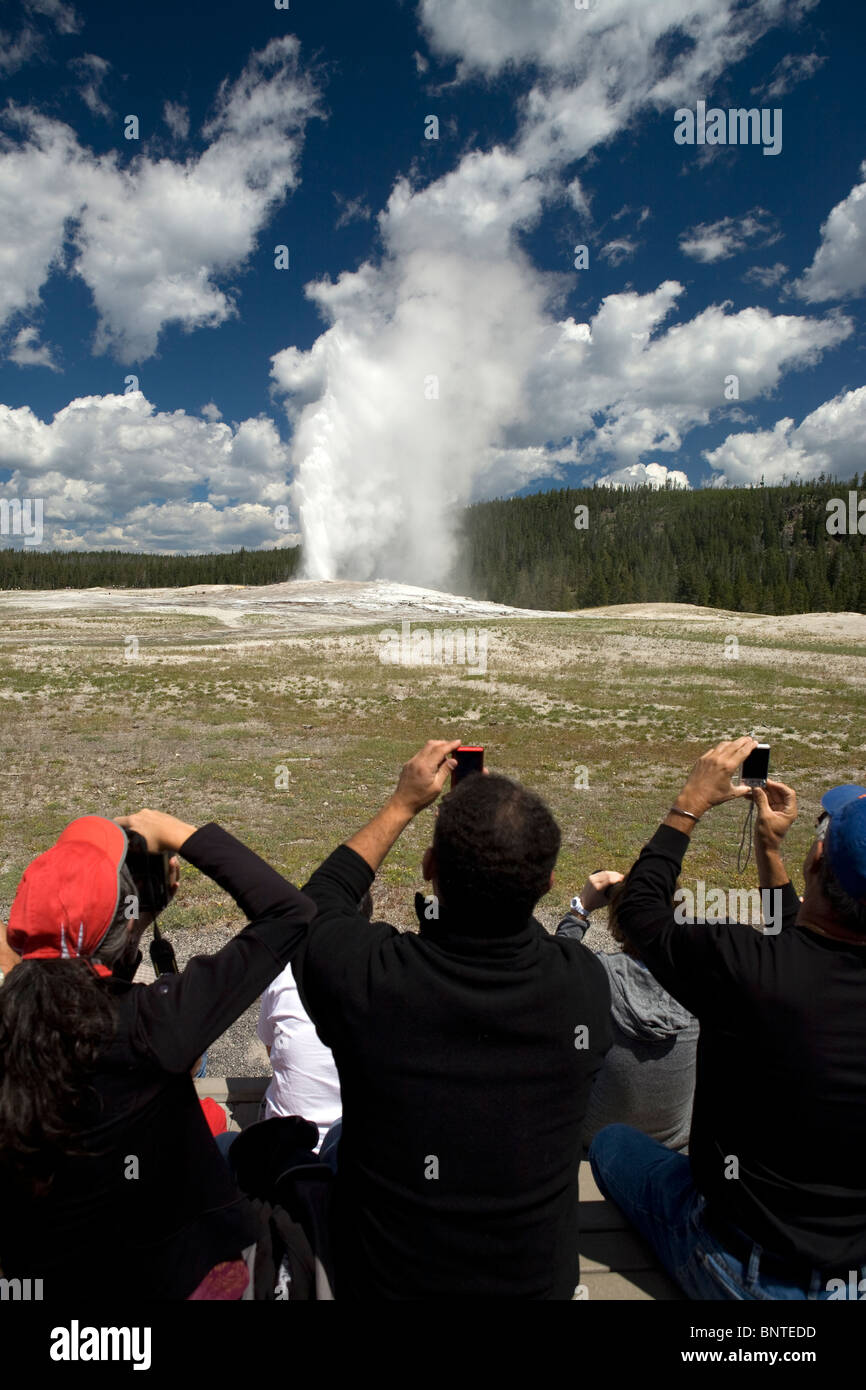 Stati Uniti d'America - Parco Nazionale di Yellowstone, Wyoming - geyser Old Faithful Foto Stock