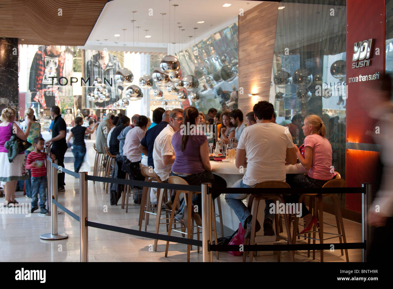 YO! Il ristorante di sushi - Westfield Shopping Centre - Shepherd's Bush - Londra Foto Stock