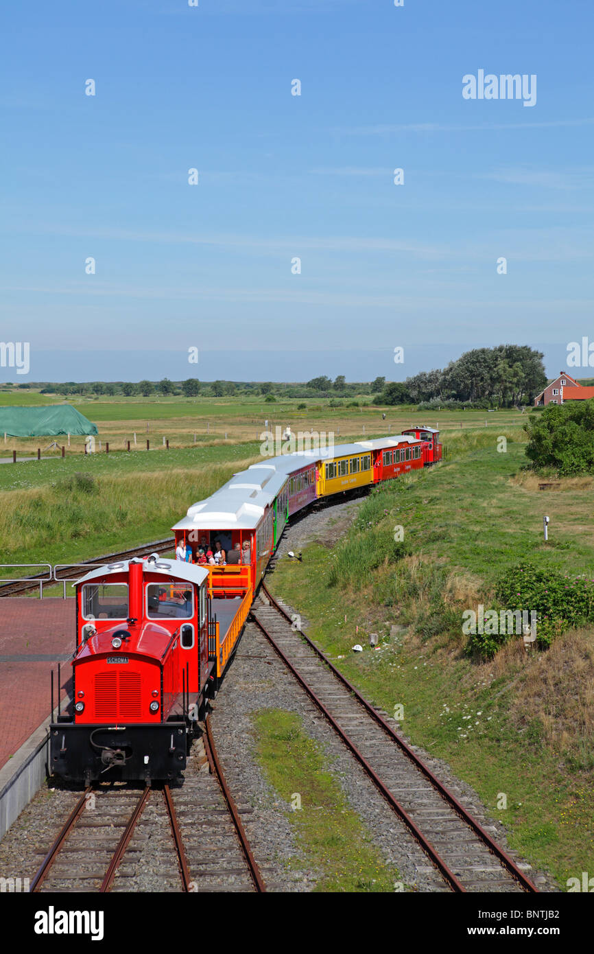 Isola treno, Langeoog isola, East Friesland, Bassa Sassonia, Germania Foto Stock