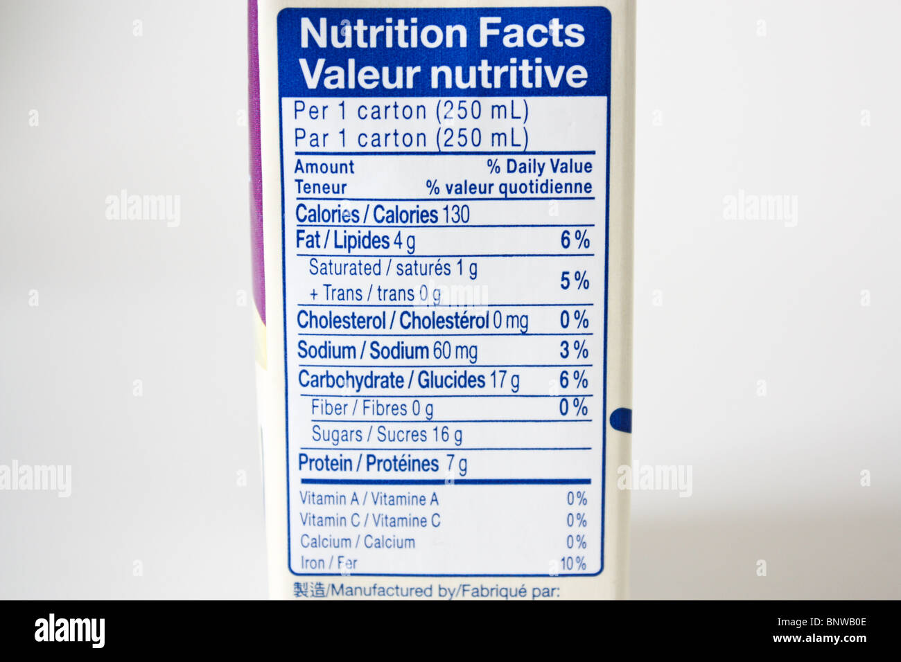 Etichetta nutrizionale sulla soia drink Foto Stock